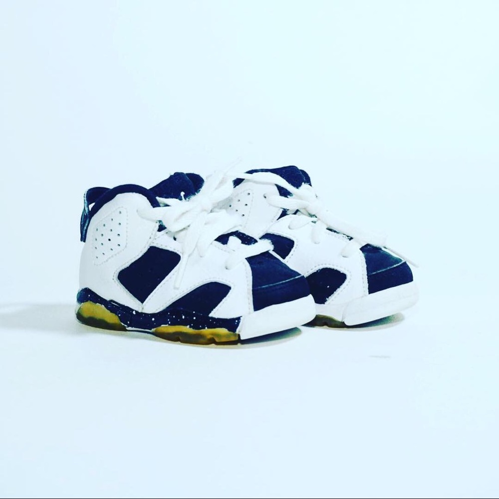 Jordan boys shoes. Size 6